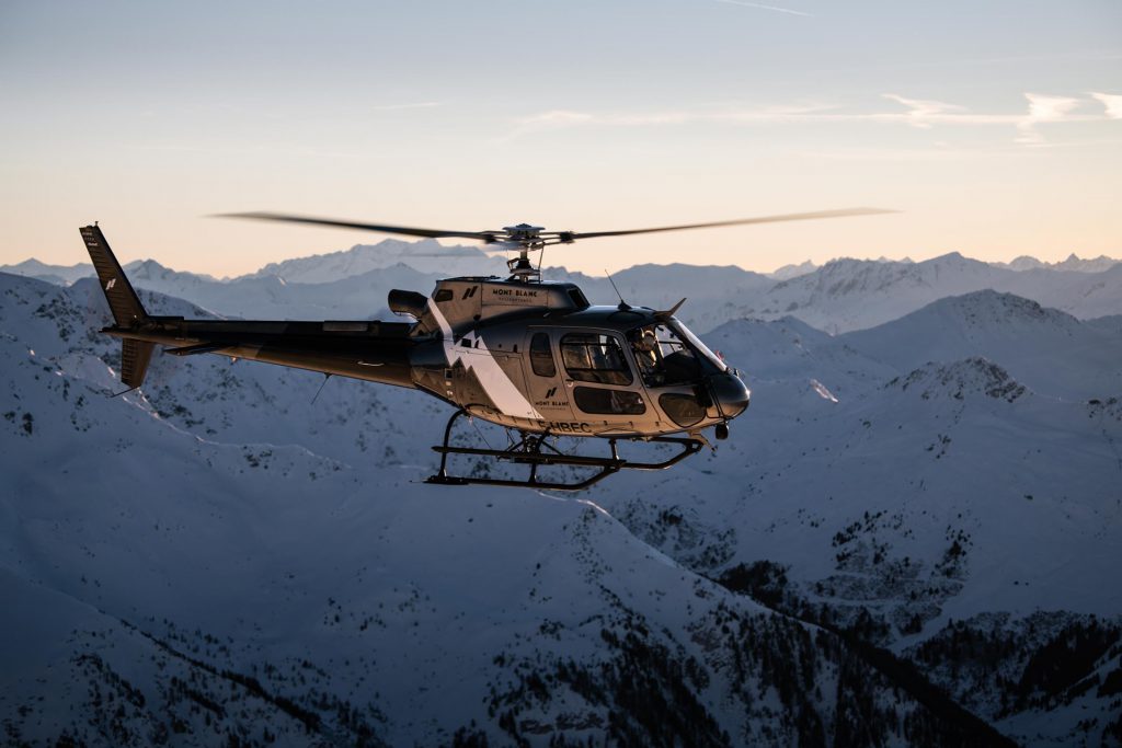Airport & station transfers